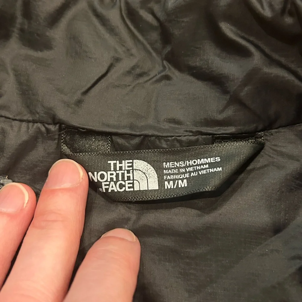 The North Face Thermoball Jacket Men’s M Black Quilted Puffer Jacket Full Zip